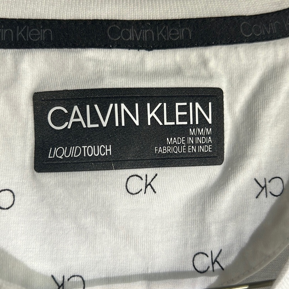 Medium white Calvin Klein T-shirt - Picture 3 of 4